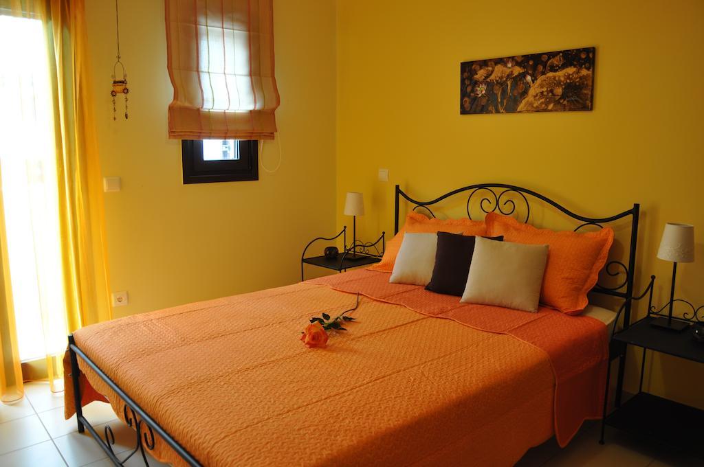 Porfyra'S Island Apartment Makry Gialos  Room photo