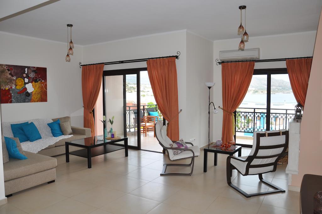 Porfyra'S Island Apartment Makry Gialos  Exterior photo