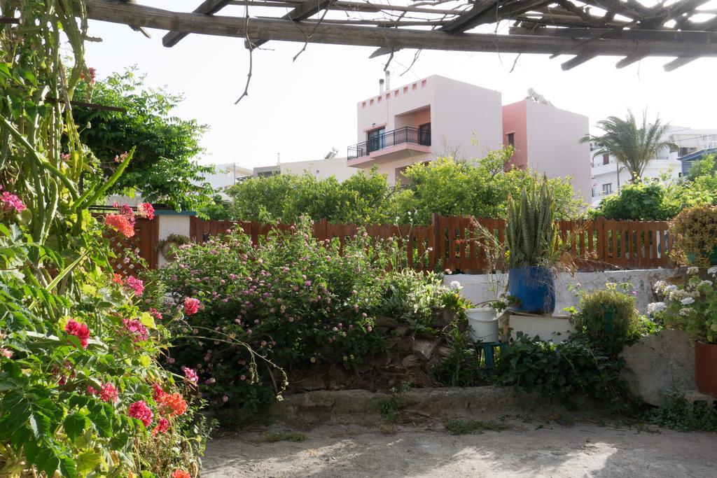 Porfyra'S Island Apartment Makry Gialos  Exterior photo